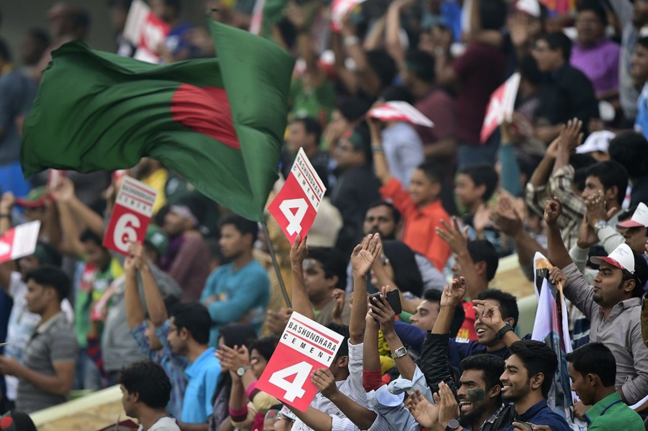 The Mirpur crowd enjoyed a flurry of fours and sixes late in the Bangladesh innings, Bangladesh v Zimbabwe, 4th ODI, Mirpur, November 28, 2014