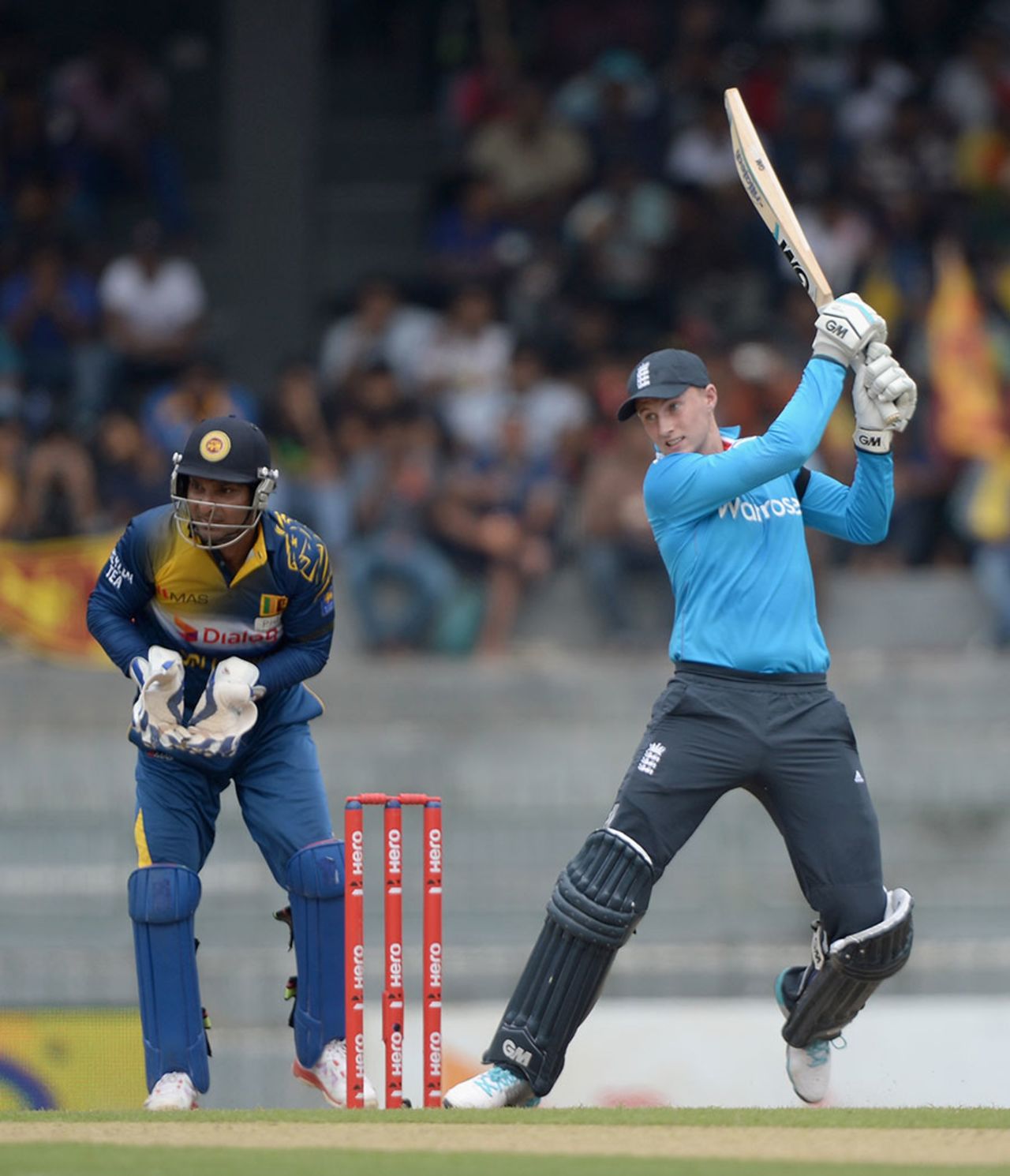 Joe Root enjoyed time at the crease but was far from fluent, Sri Lanka v England, 2nd ODI, Colombo, November 29, 2014