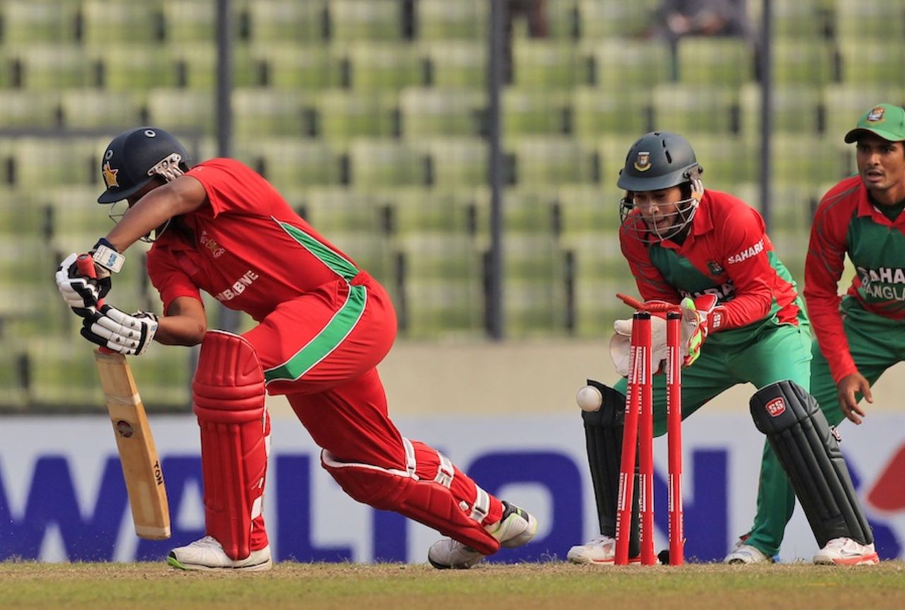 Tinashe Panyangara was bowled for a duck, Bangladesh v Zimbabwe, 5th ODI, Mirpur, December 1, 2014
