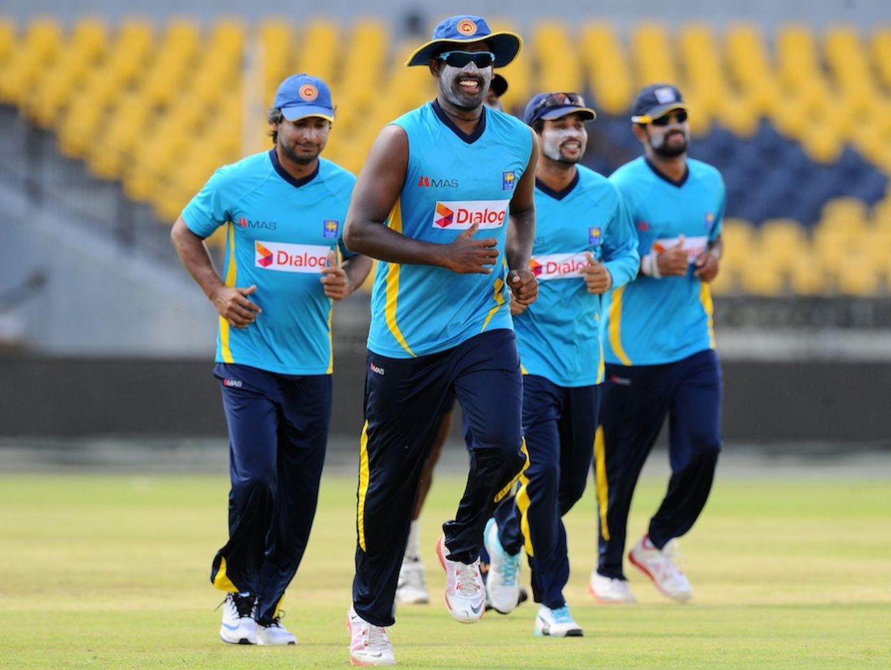 Thisara Perera trains with team-mates ahead of the third ODI, Hambantota, December 2, 2014