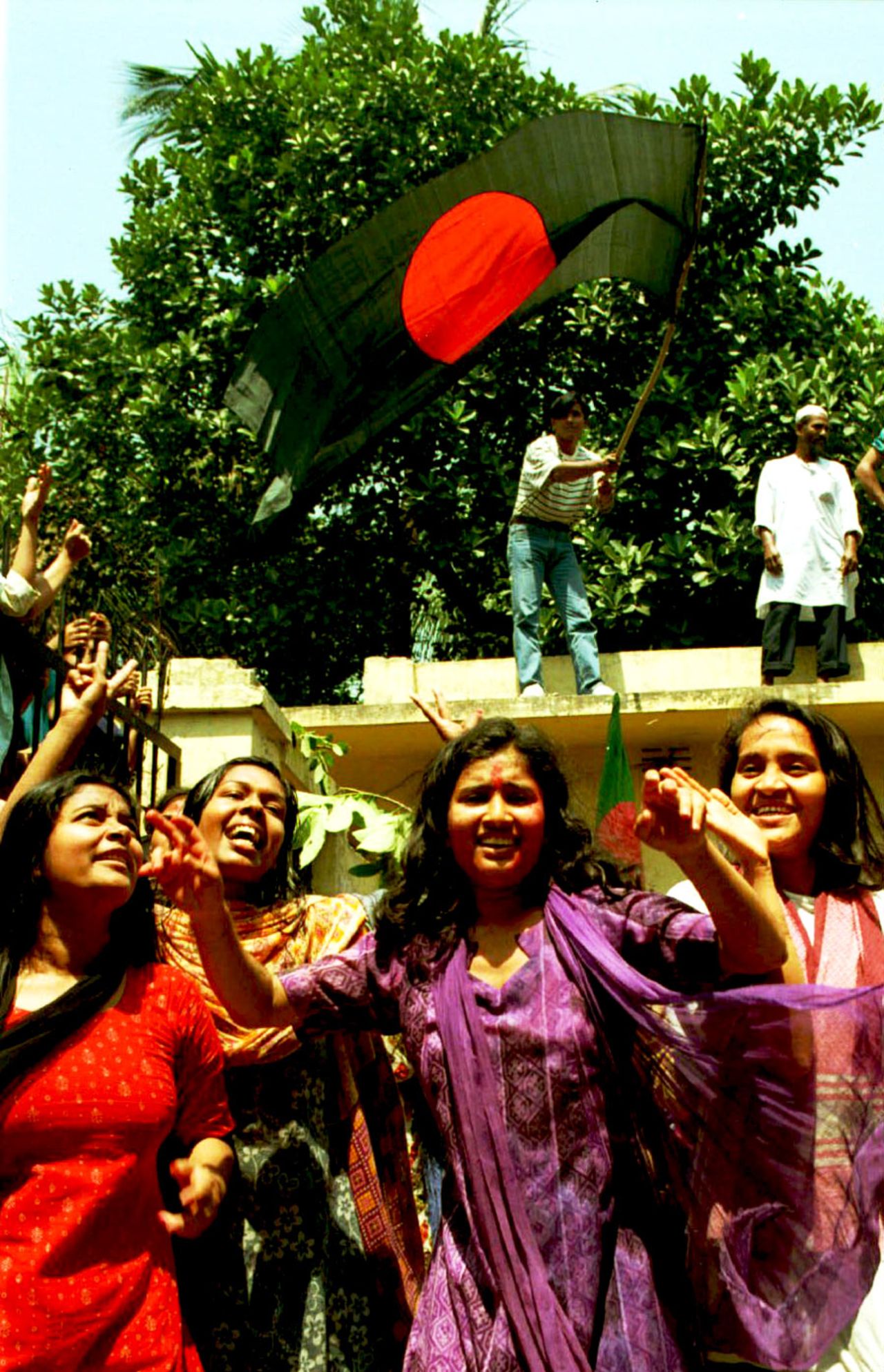 Dhaka University students dance on the streets to celebrate Bangladesh's qualification for the 1999 World Cup, Bangladesh v Scotland, ICC Trophy 2nd semi-final, Kuala Lumpur, April 9, 1997