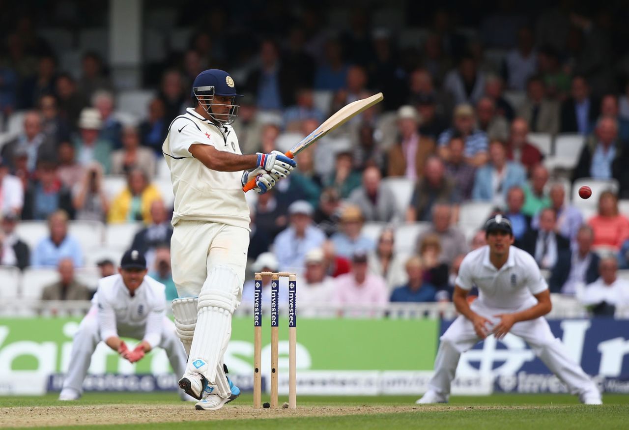 MS Dhoni pulls, England v India, 5th Investec Test, The Oval, 1st day, August 15, 2014