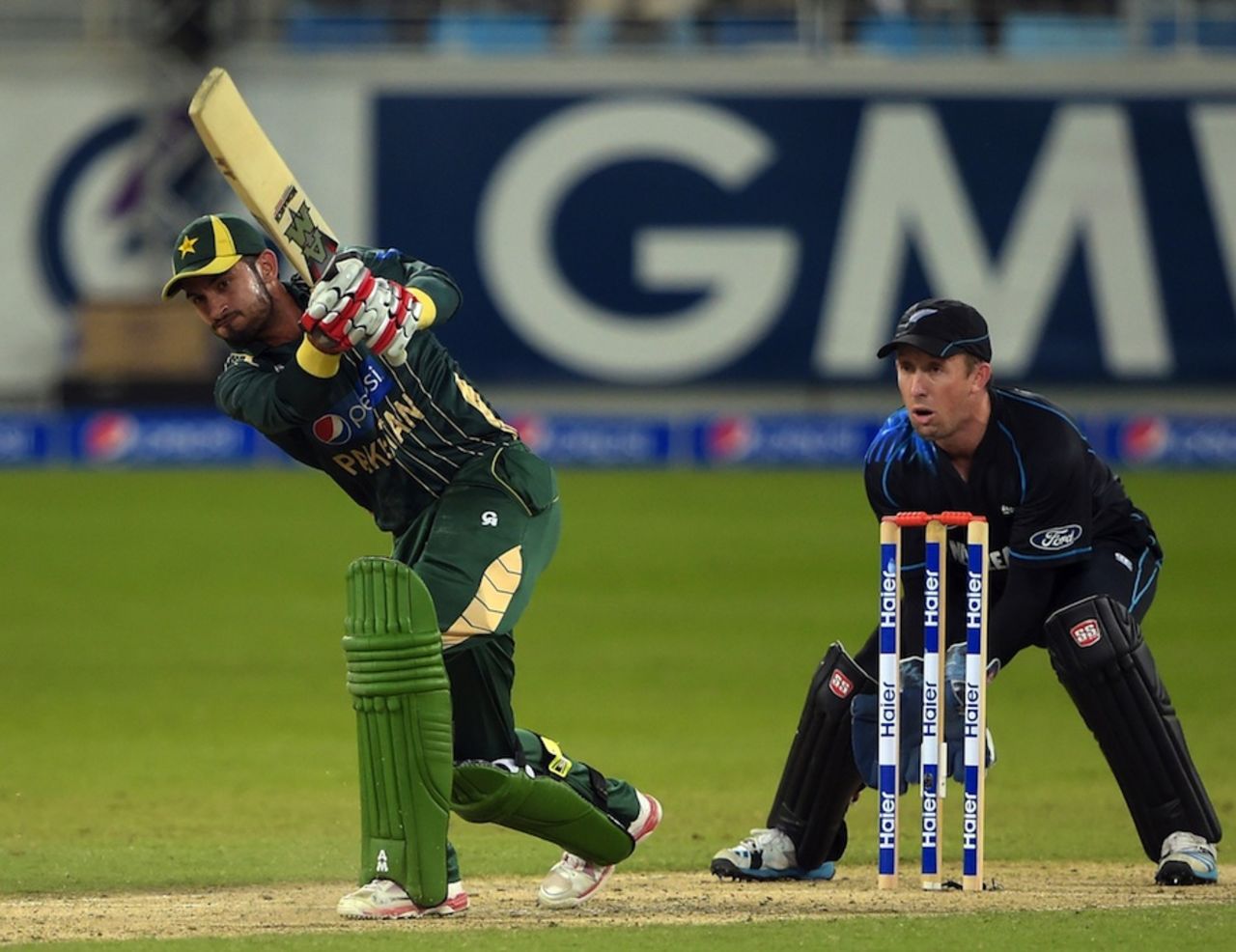 Saad Nasim made 19 off 21 balls, Pakistan v New Zealand, 2nd T20I, Dubai, December 5, 2014