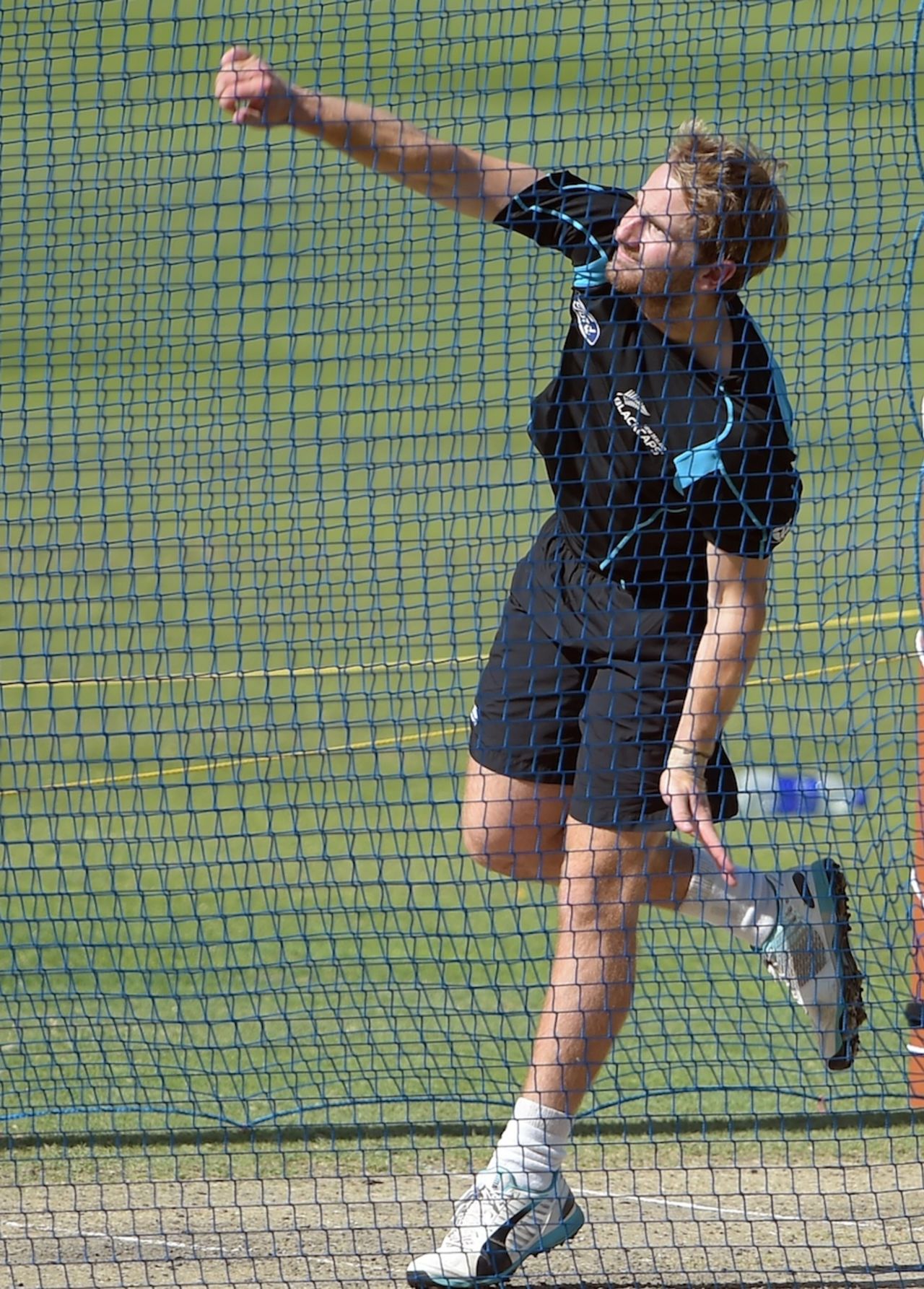 Kane Williamson bowls in the nets, Dubai, December 7, 2014