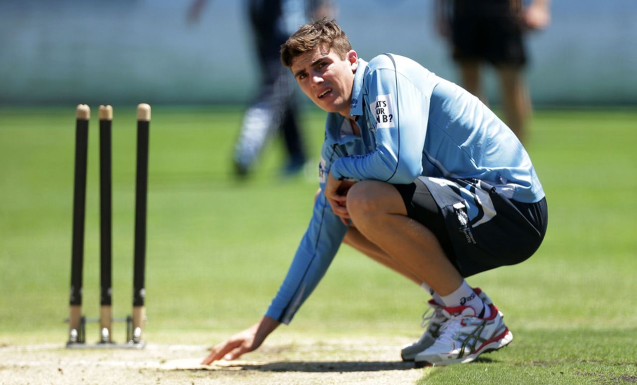 Sean Abbott has a look at the pitch at New South Wales' training session, Sydney, December 8, 2014