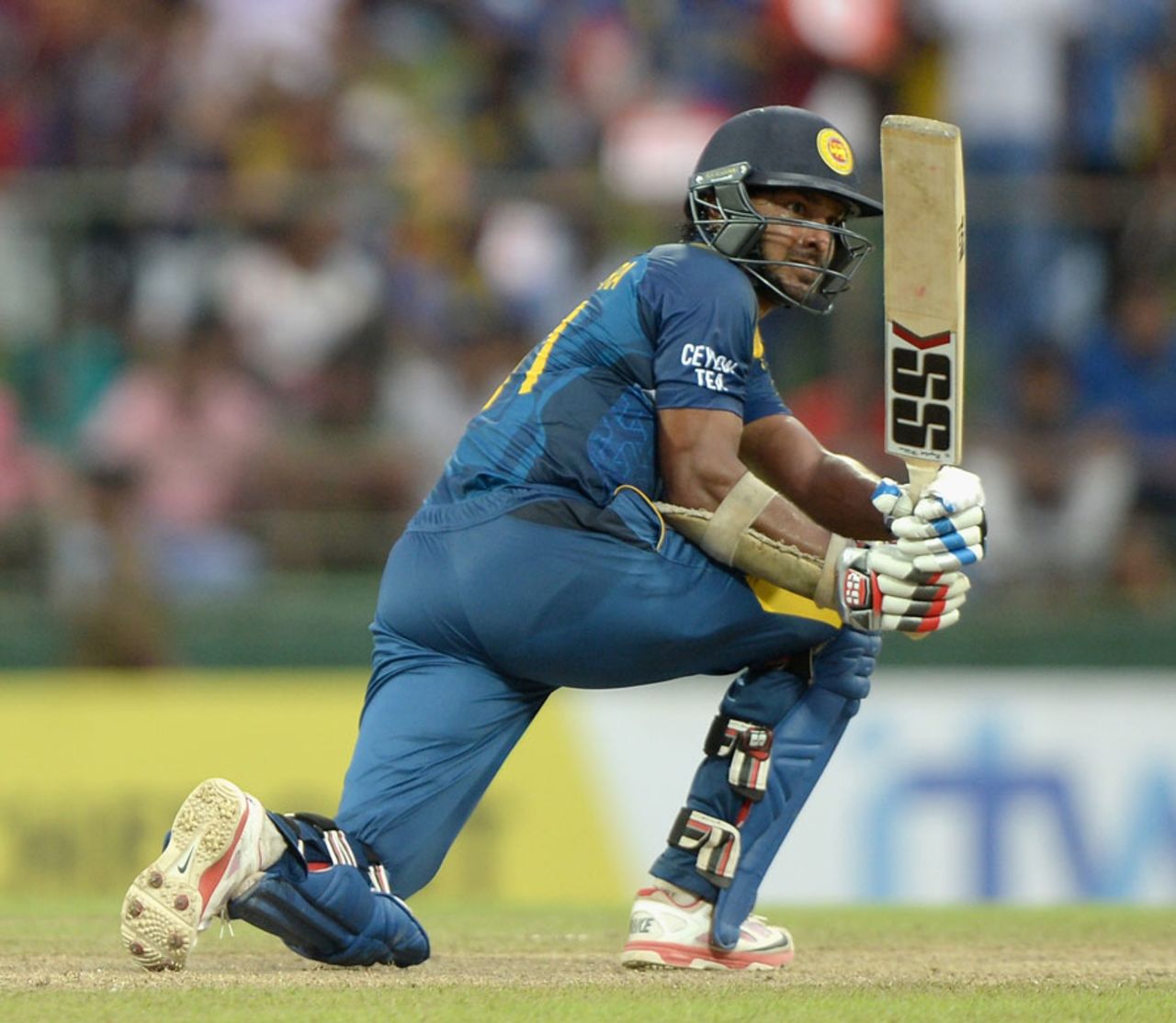 Kumar Sangakkara flicks one fine, Sri Lanka v England, 5th ODI, Pallekele, December 10, 2014
