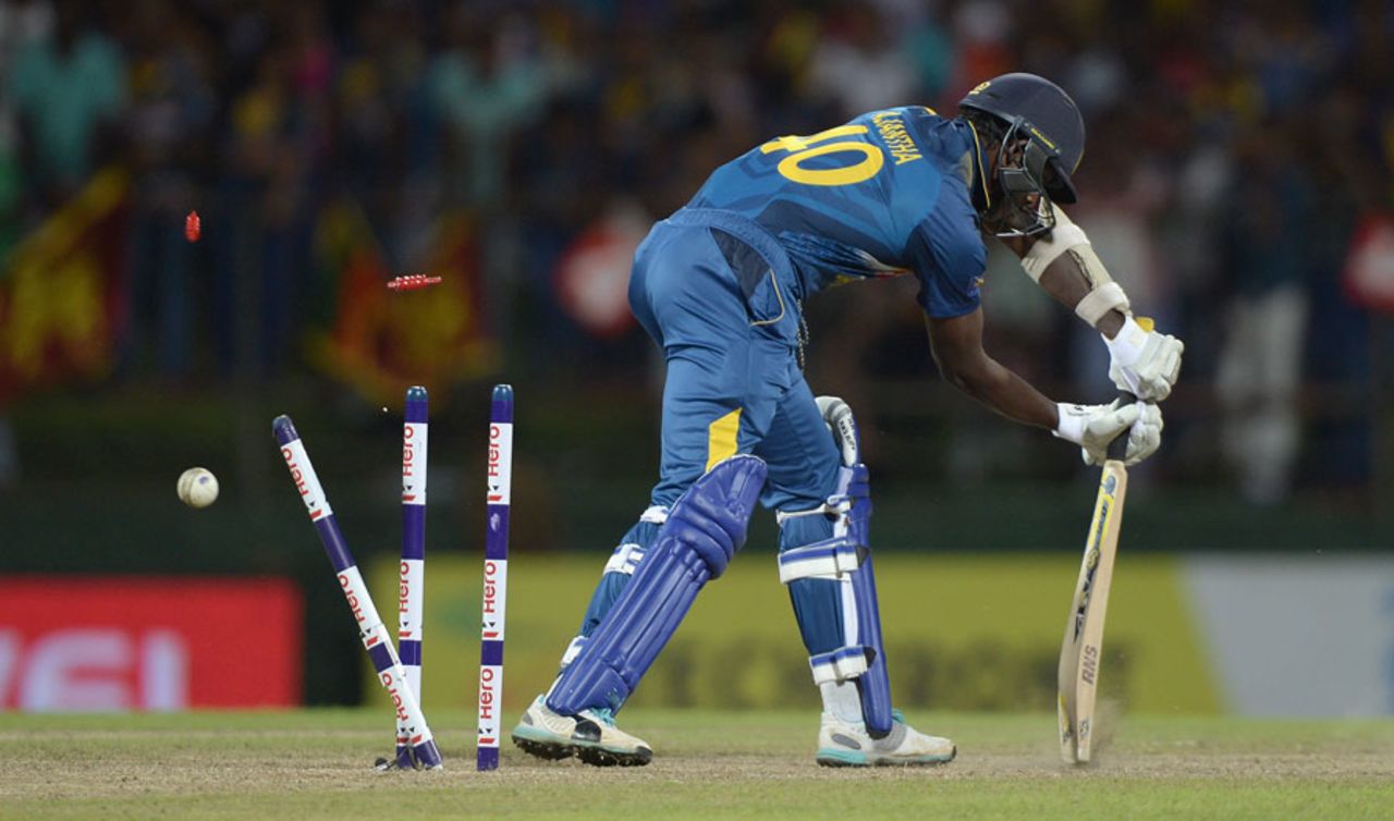 Ajantha Mendis' stumps were dislodged by Chris Woakes, Sri Lanka v England, 5th ODI, Pallekele, December 10, 2014