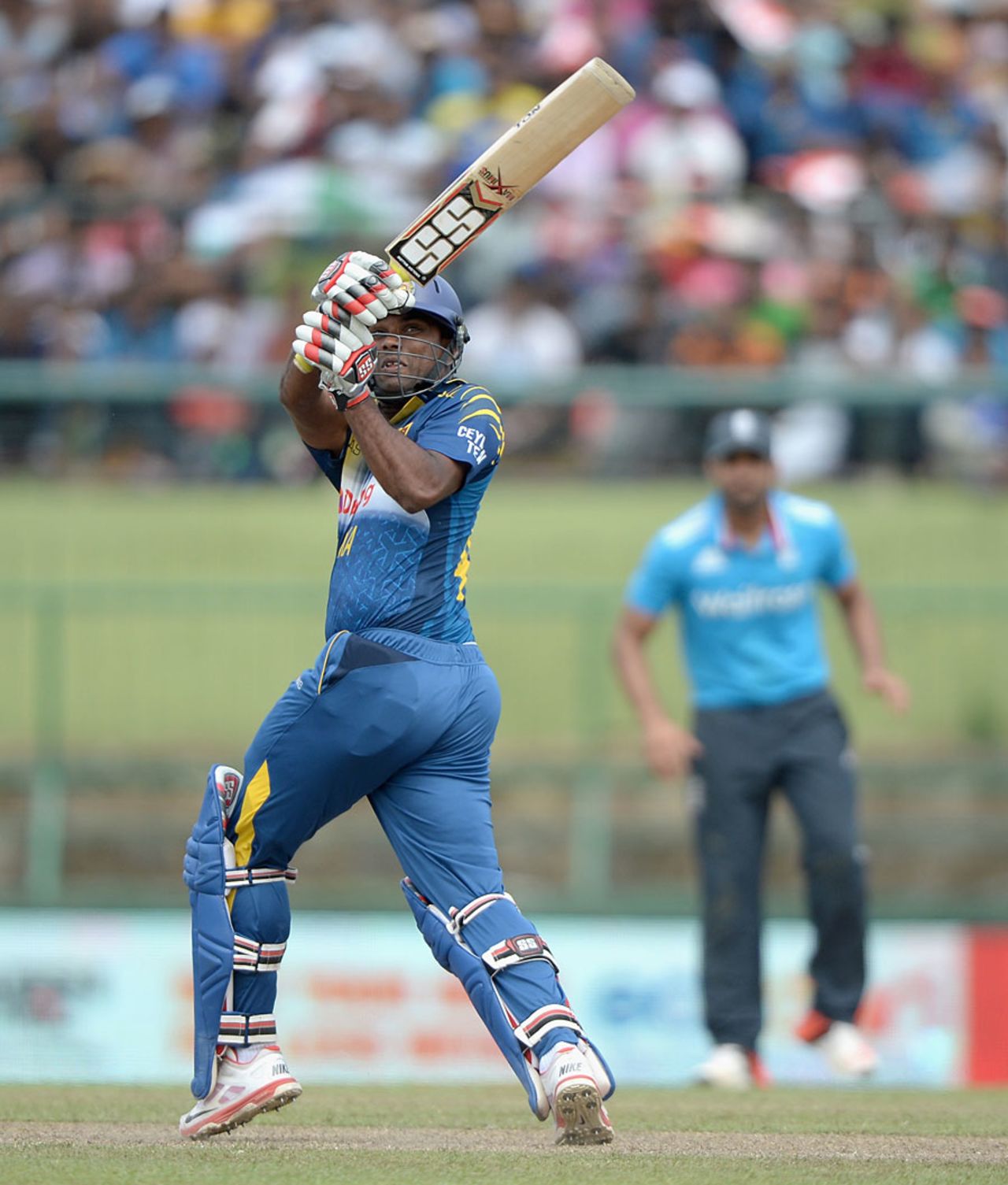 Seekkuge Prasanna hit some powerful blows, Sri Lanka v England, 6th ODI, Pallekele, December 13, 2014