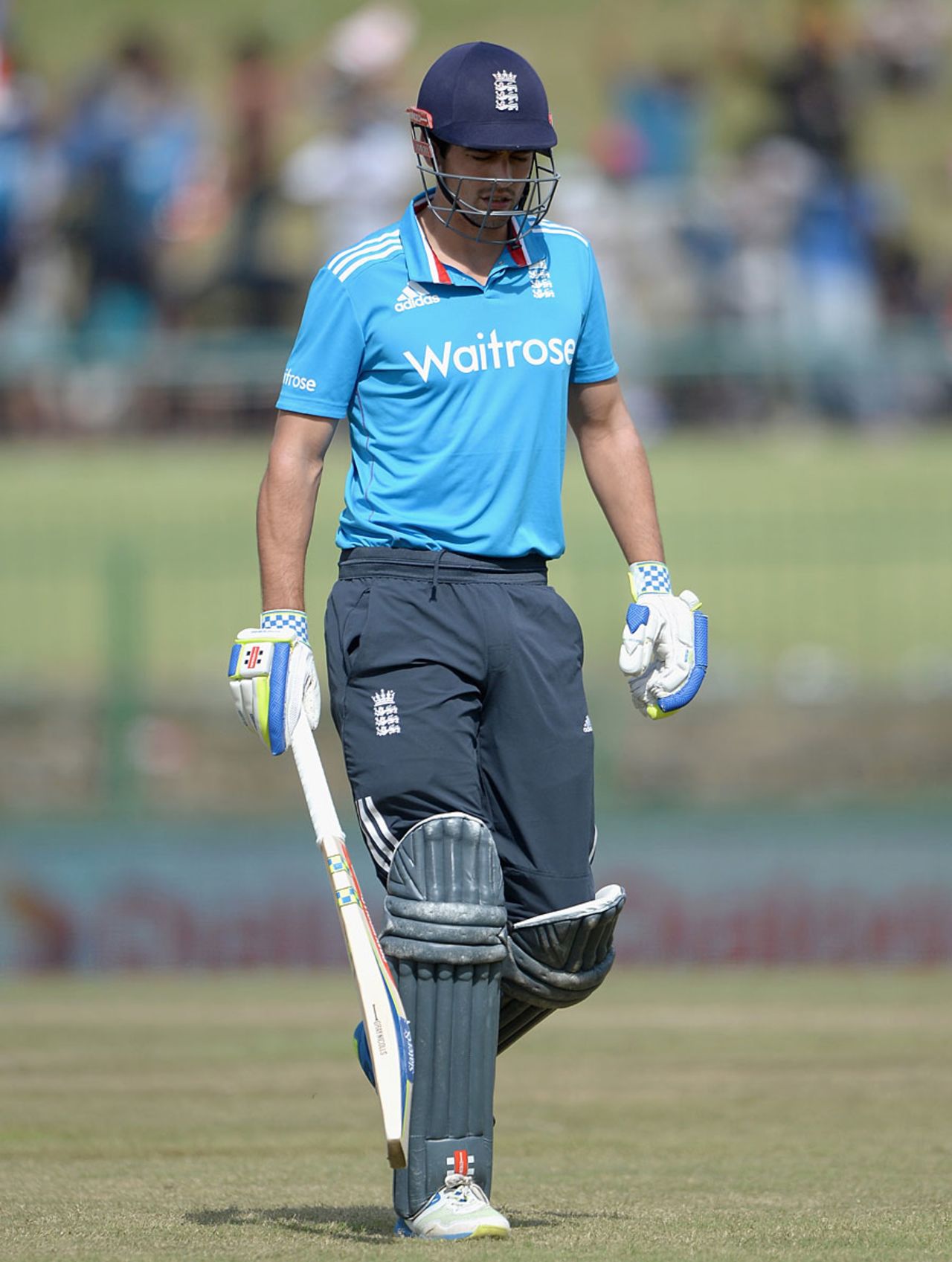 Alastair Cook fell in the first over of England's chase, Sri Lanka v England, 6th ODI, Pallekele, December 13, 2014