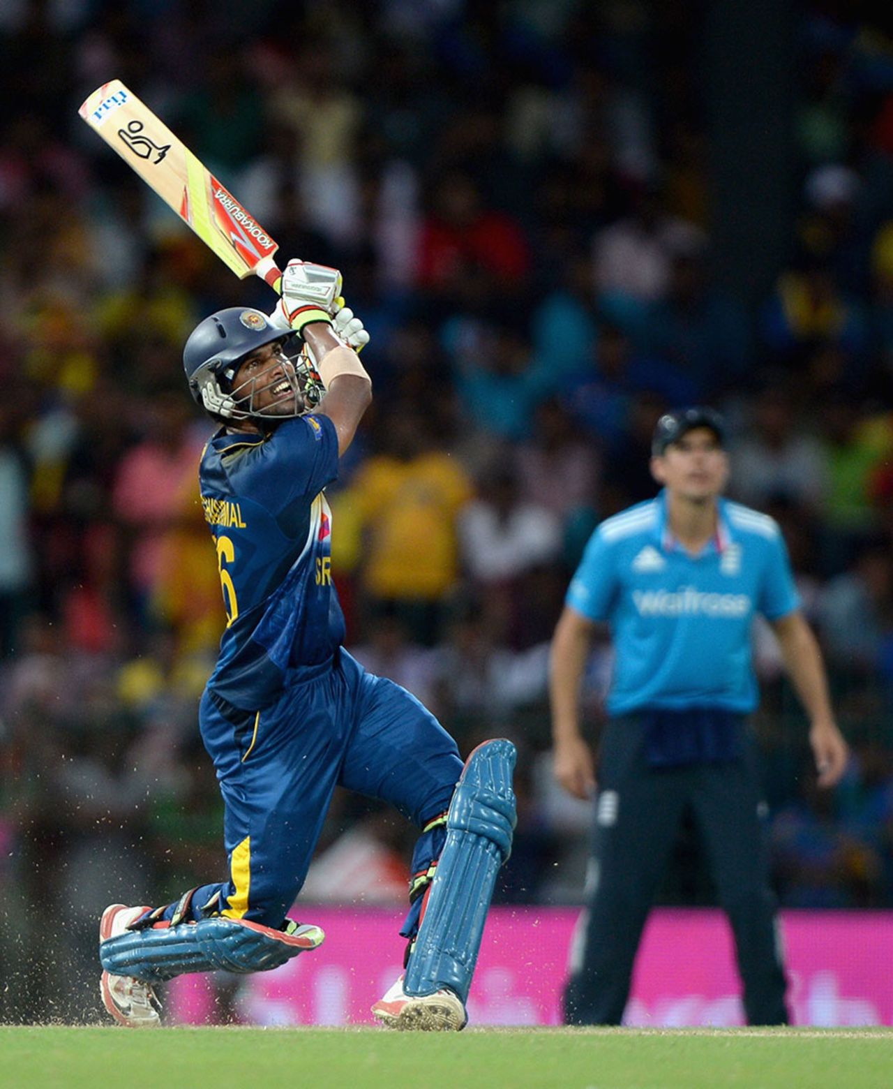 Dinesh Chandimal was aggressive and effective, Sri Lanka v England, 7th ODI, Colombo, December 16, 2014