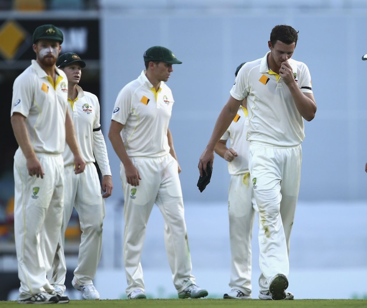 Josh Hazlewood left the field late in the day in discomfort, Australia v India, 2nd Test, Brisbane, 1st day, December 17, 2014