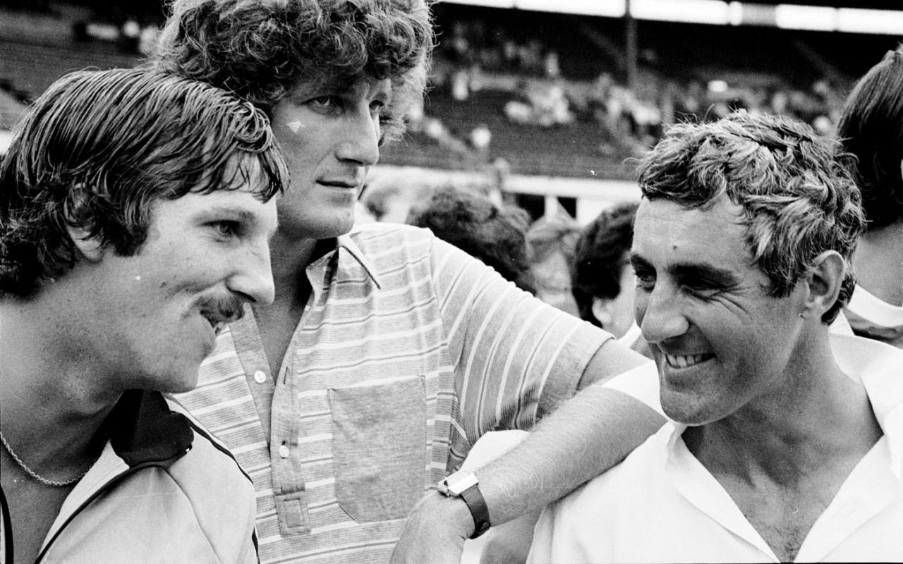 Ian Botham, Bob Willis and Mike Brearley chat after England's 5-1 Ashes victory, Australia v England, 6th Test, Sydney, 4th day, February 14, 1979