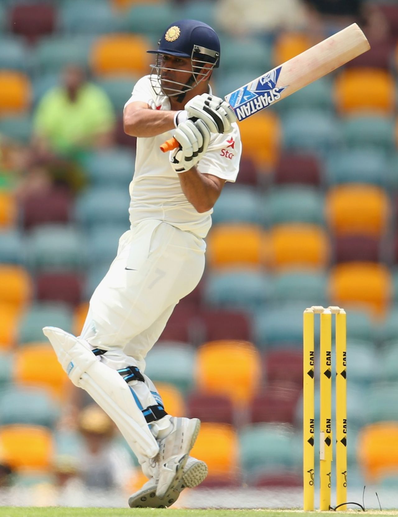 MS Dhoni swivels and pulls, Australia v India, 2nd Test, Brisbane, 2nd day, December 18, 2014