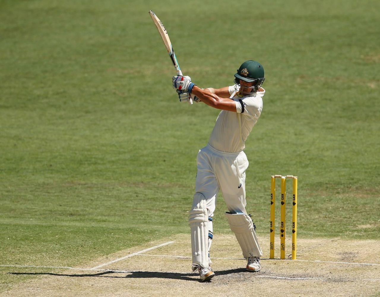 Mitchell Starc plays the pull, Australia v India, 2nd Test, Brisbane, 3rd day, December 19, 2014