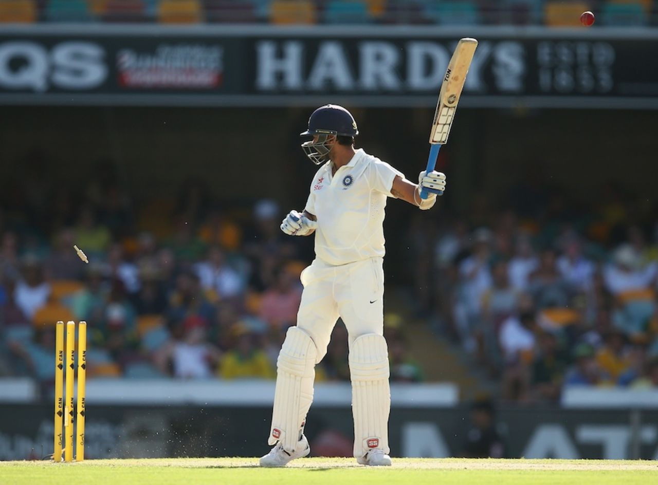 M Vijay was bowled off the inside edge, Australia v India, 2nd Test, Brisbane, 3rd day, December 19, 2014