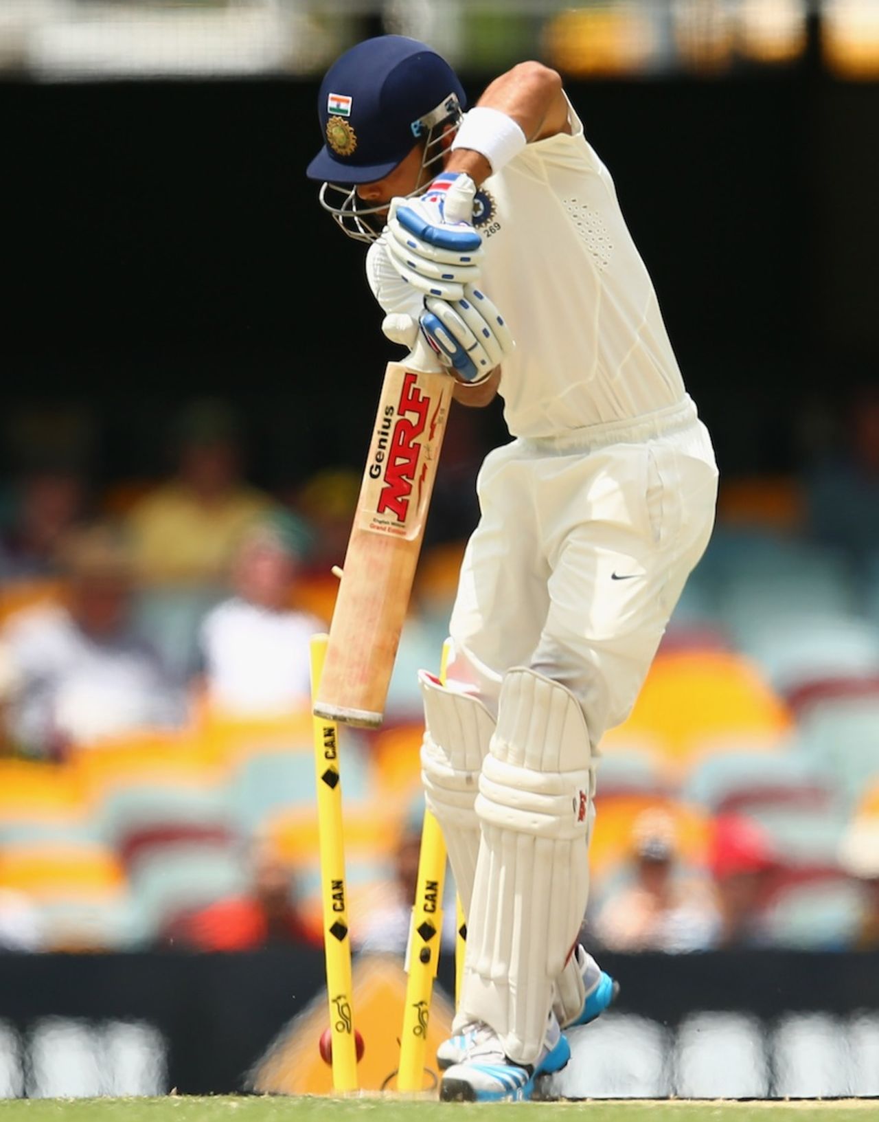 Virat Kohli was bowled off the inside edge, Australia v India, 2nd Test, Brisbane, 4th day, December 20, 2014
