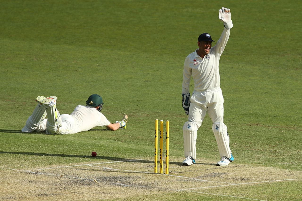 Steven Smith was run out for 28, Australia v India, 2nd Test, Brisbane, 4th day, December 20, 2014