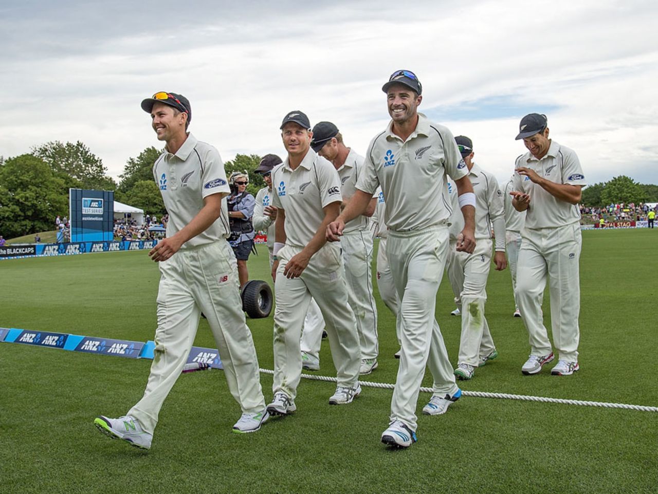 Trent Boult and Tim Southee lead the team off the field, New Zealand v Sri Lanka, 1st Test, Christchurch, 2nd day, December 27, 2014