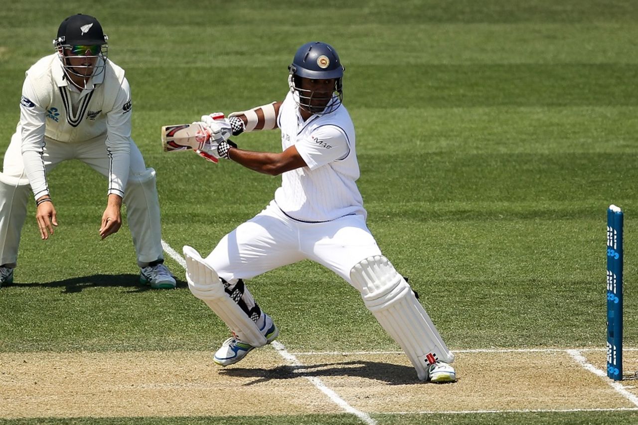 Dimuth Karunaratne cuts, New Zealand v Sri Lanka, 1st Test, Christchurch, 3rd day, December 28, 2014