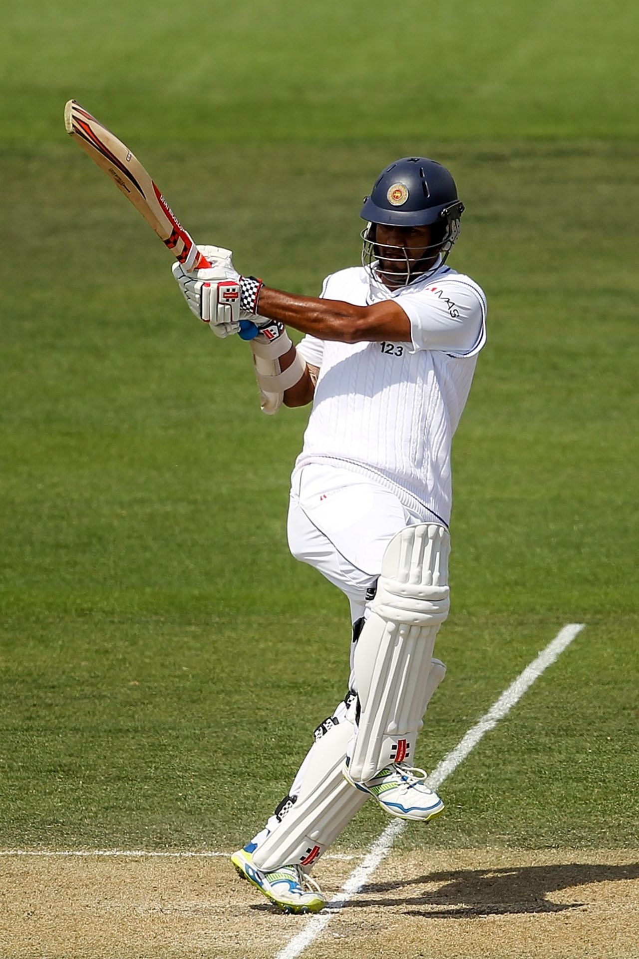 Dimuth Karunaratne pulls, New Zealand v Sri Lanka, 1st Test, Christchurch, 3rd day, December 28, 2014