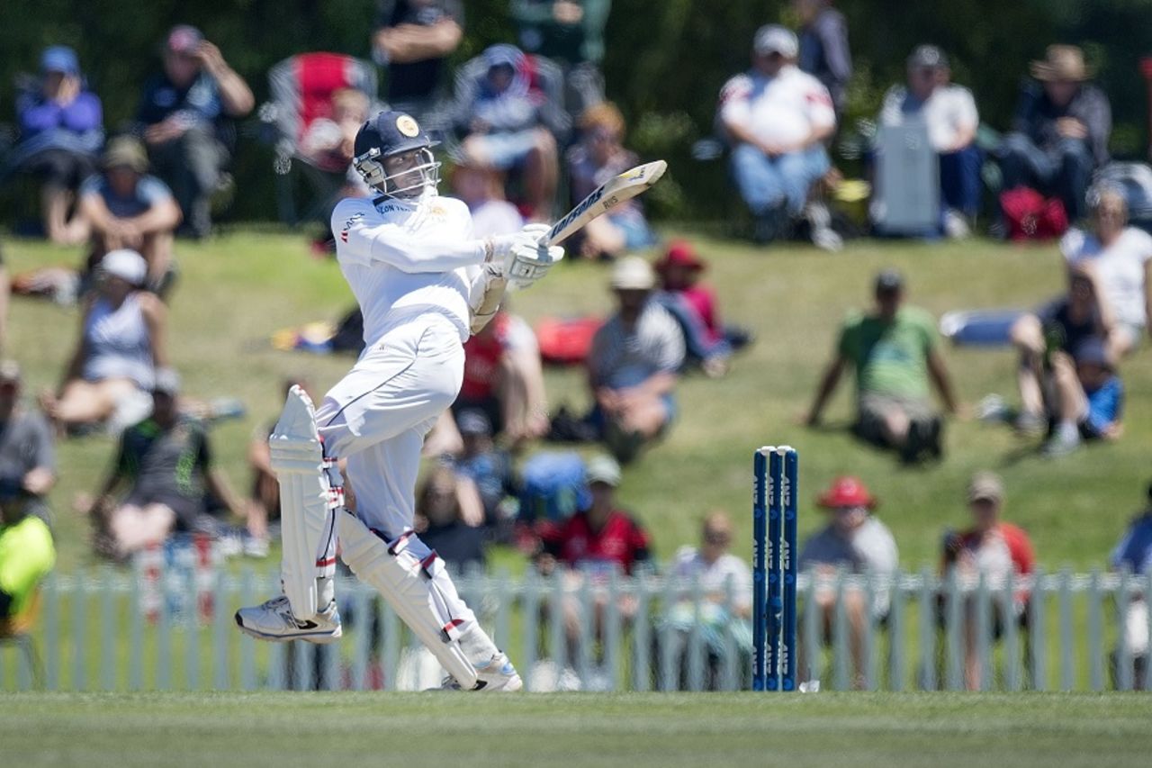 Shaminda Eranga pulls during his 45, New Zealand v Sri Lanka, 1st Test, Christchurch, 4th day, December 29, 2014