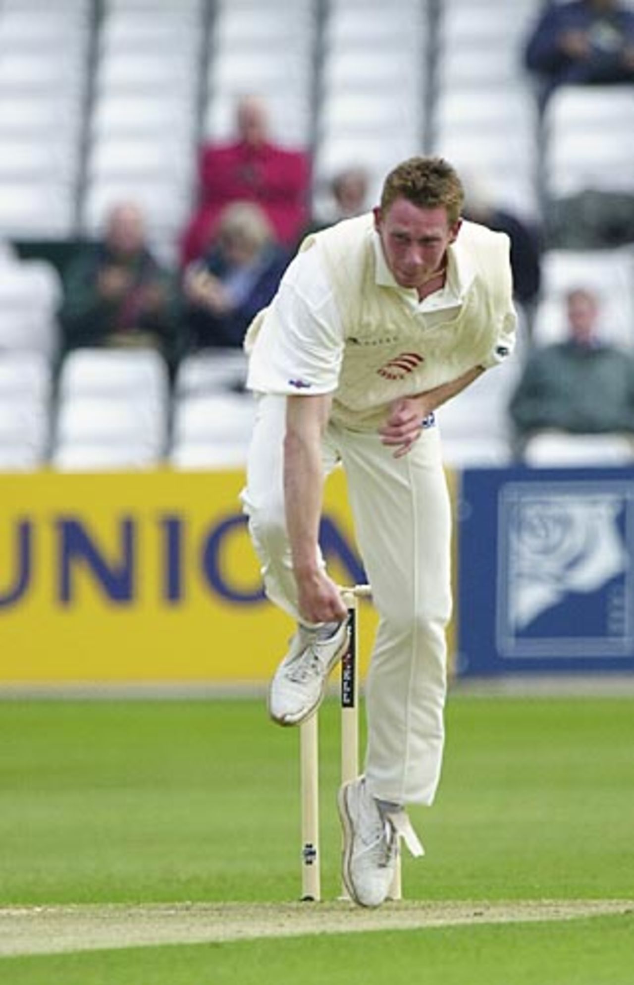 Nottinghamshire v Essex, Frizzell County Champioship, Division Two, Trent Bridge, 8 - 11 May 2002