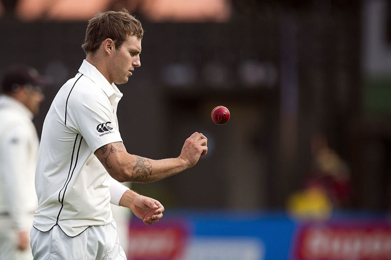 Doug Bracewell returned to the Test side for the first time since October 2013, New Zealand v Sri Lanka, 2nd Test, Wellington, 1st day, January 3, 2015
