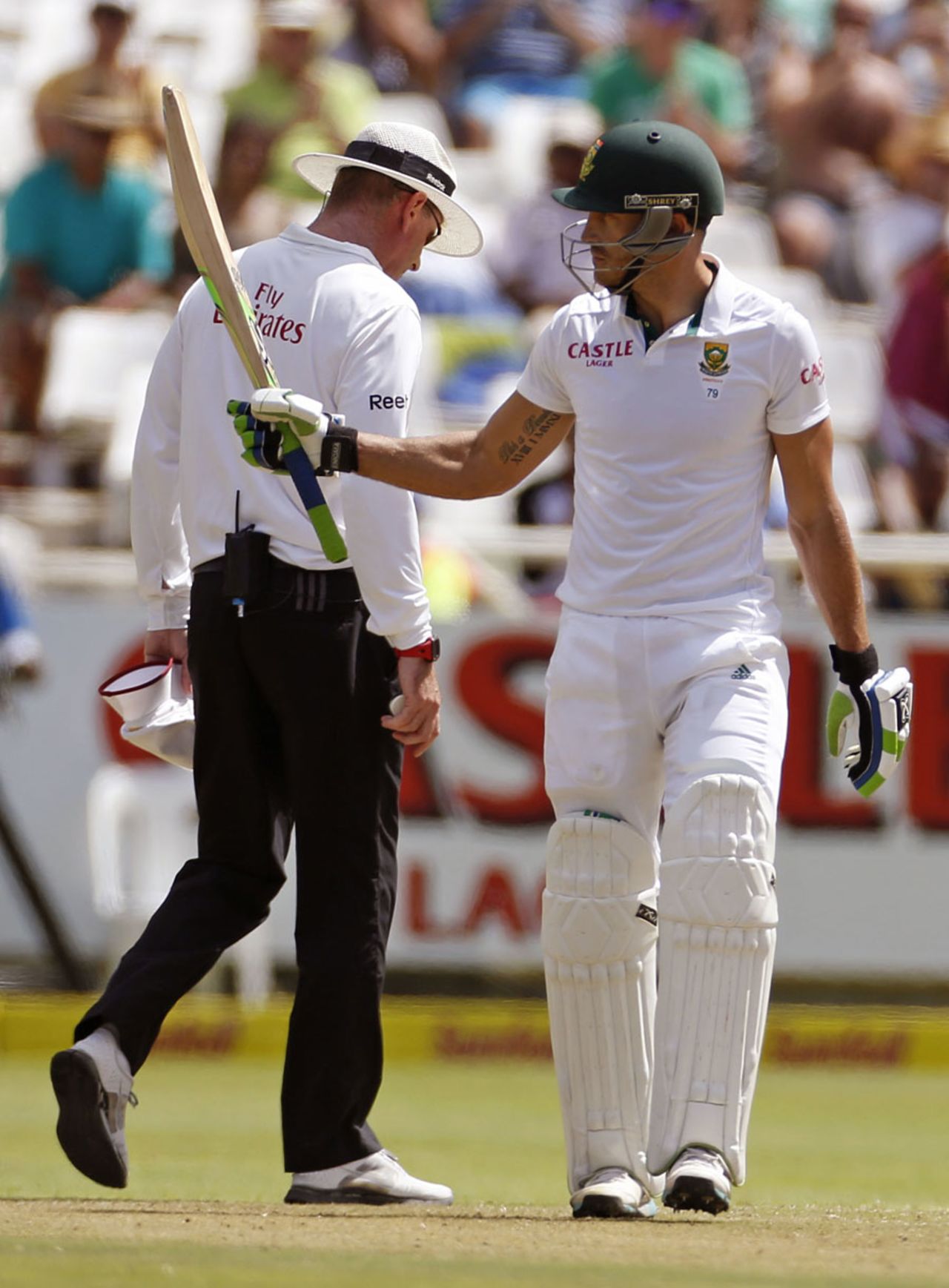 Faf du Plessis acknowledges his half-century, South Africa v West Indies, 3rd Test, Cape Town, 2nd day, January 3, 2015