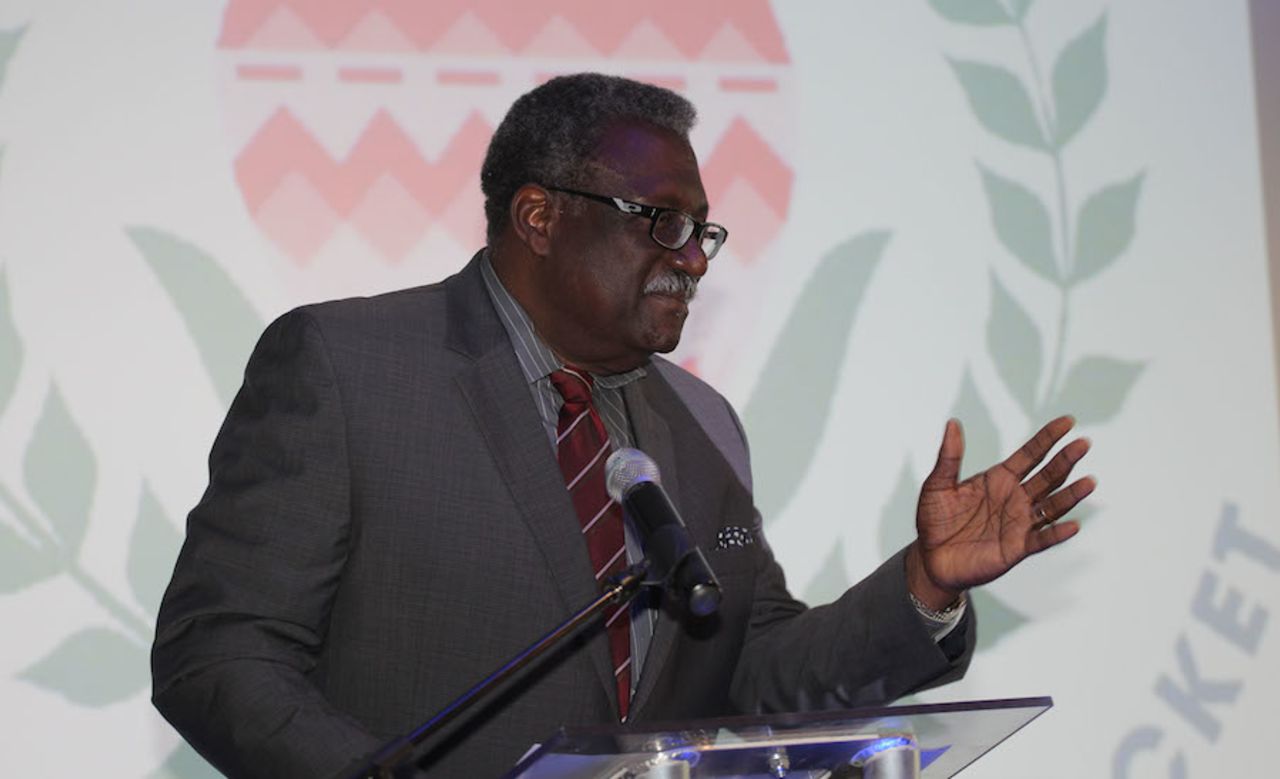 Clive Lloyd delivers the annual lecture at Newlands, Cape Town, January 3, 2015
