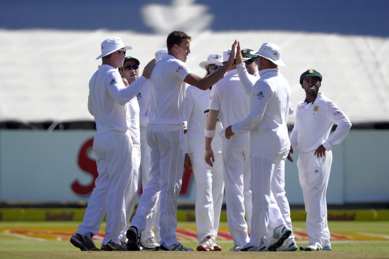 Morne Morkel broke West Indies' opening stand, South Africa v West Indies, 3rd Test, Cape Town, 3rd day, January 4, 2015
