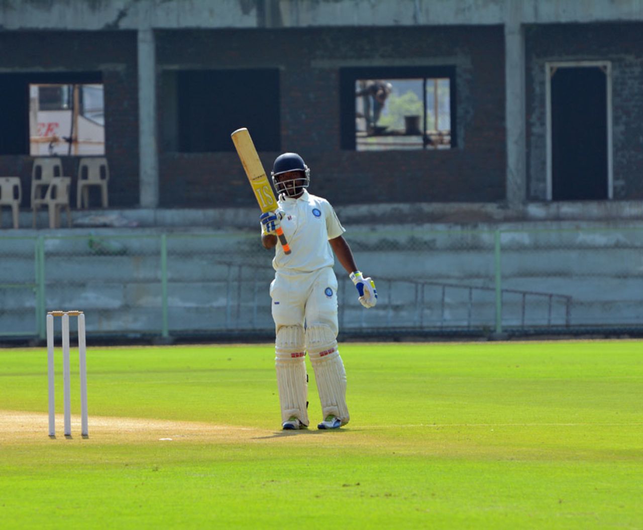 Debutant opener Prakash Munda scored a fifty before Jharkhand collapsed, Andhra v Jharkhand, Ranji Trophy 2014-15, Group C, 1st day, Vizianagaram, January 5, 2015