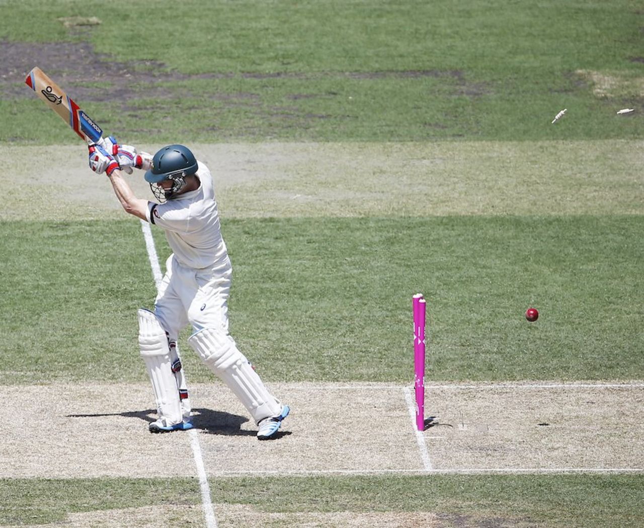 Chris Rogers was bowled for 95, Australia v India, 4th Test, Sydney, 1st day, January 6, 2015