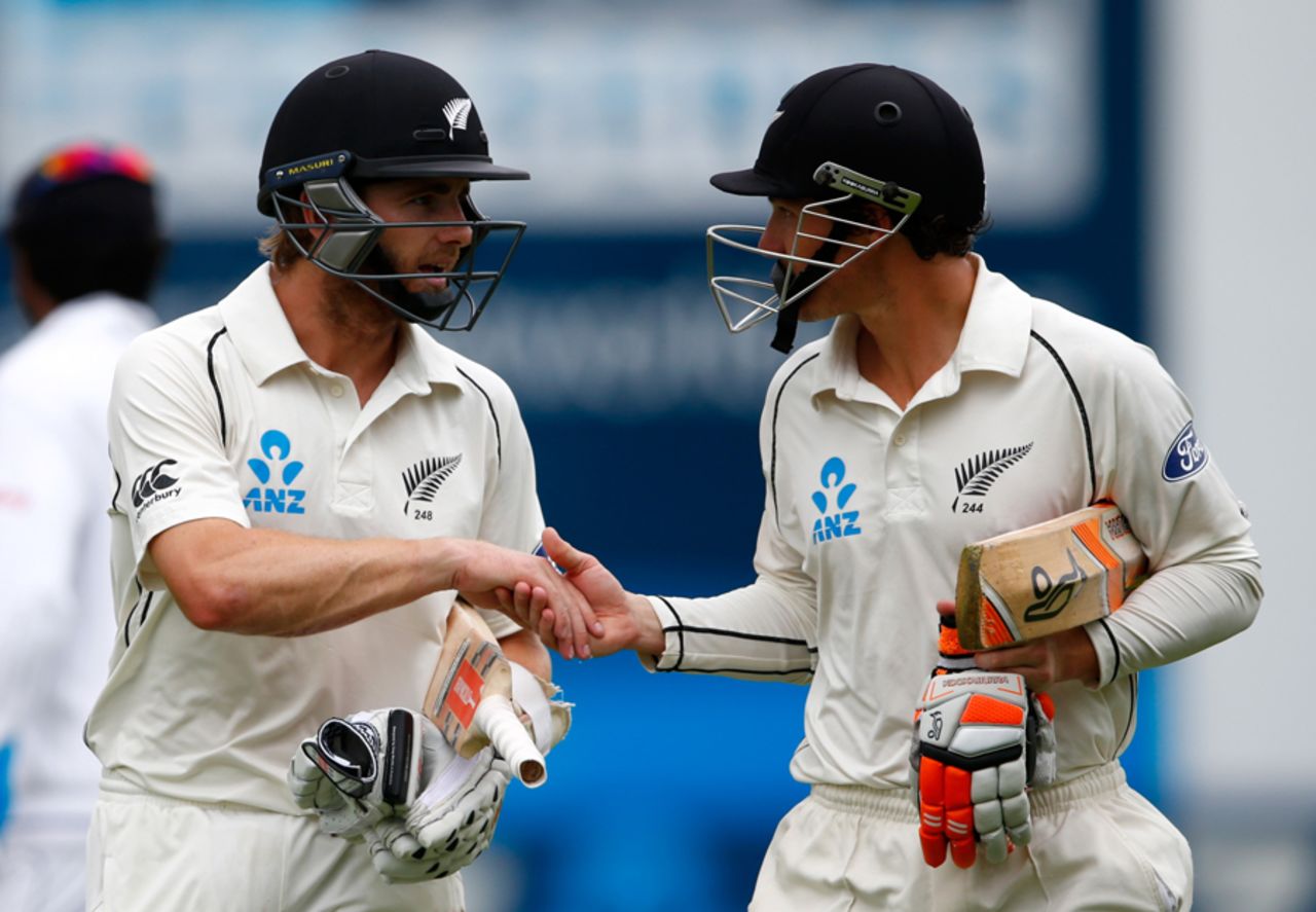 Kane Williamson and BJ Watling added a record 365 runs for the sixth wicket, New Zealand v Sri Lanka, 2nd Test, Wellington, 4th day, January 6, 2015