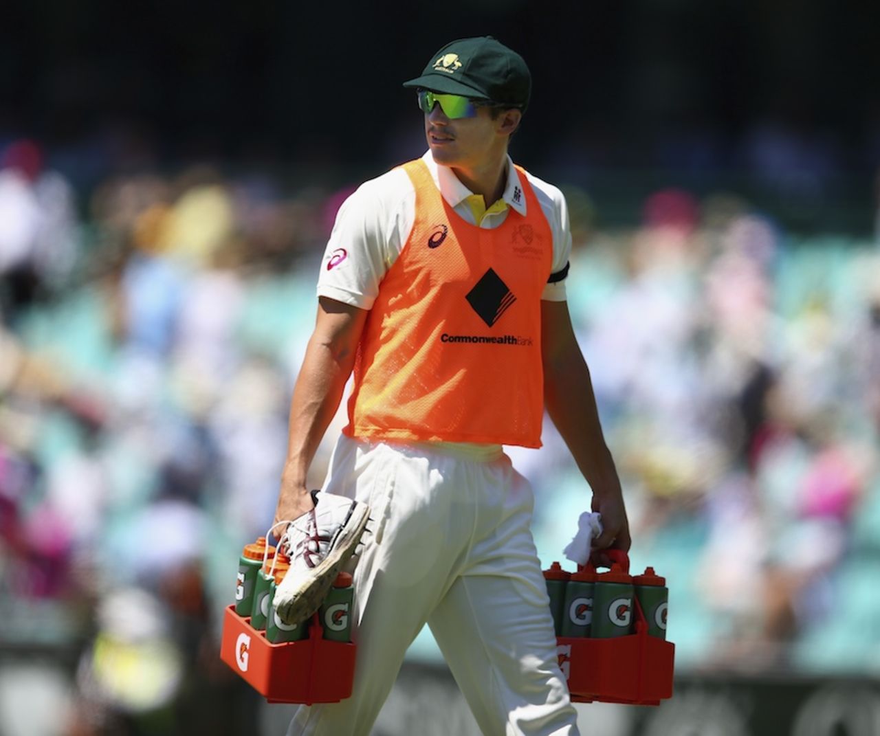 Sean Abbott runs drinks at the SCG, Australia v India, 4th Test, Sydney, 4th day, January 9, 2015