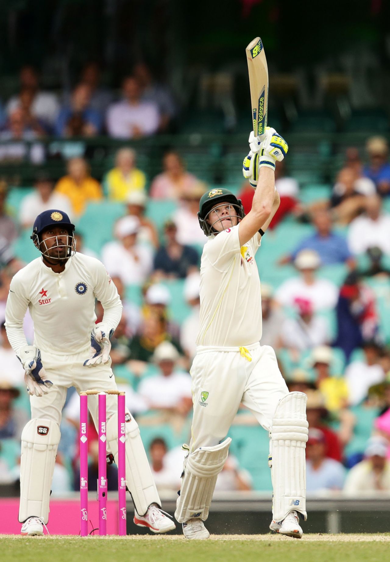 Steven Smith tees off on his way to another half-century, Australia v India, 4th Test, Sydney, 4th day, January 9, 2015