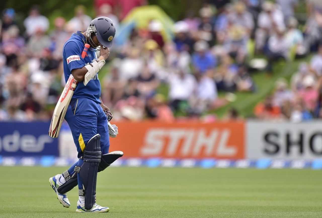 Dimuth Karunaratne was lbw for 5 on his return to ODIs, New Zealand v Sri Lanka, 1st ODI, Christchurch, January 11, 2015