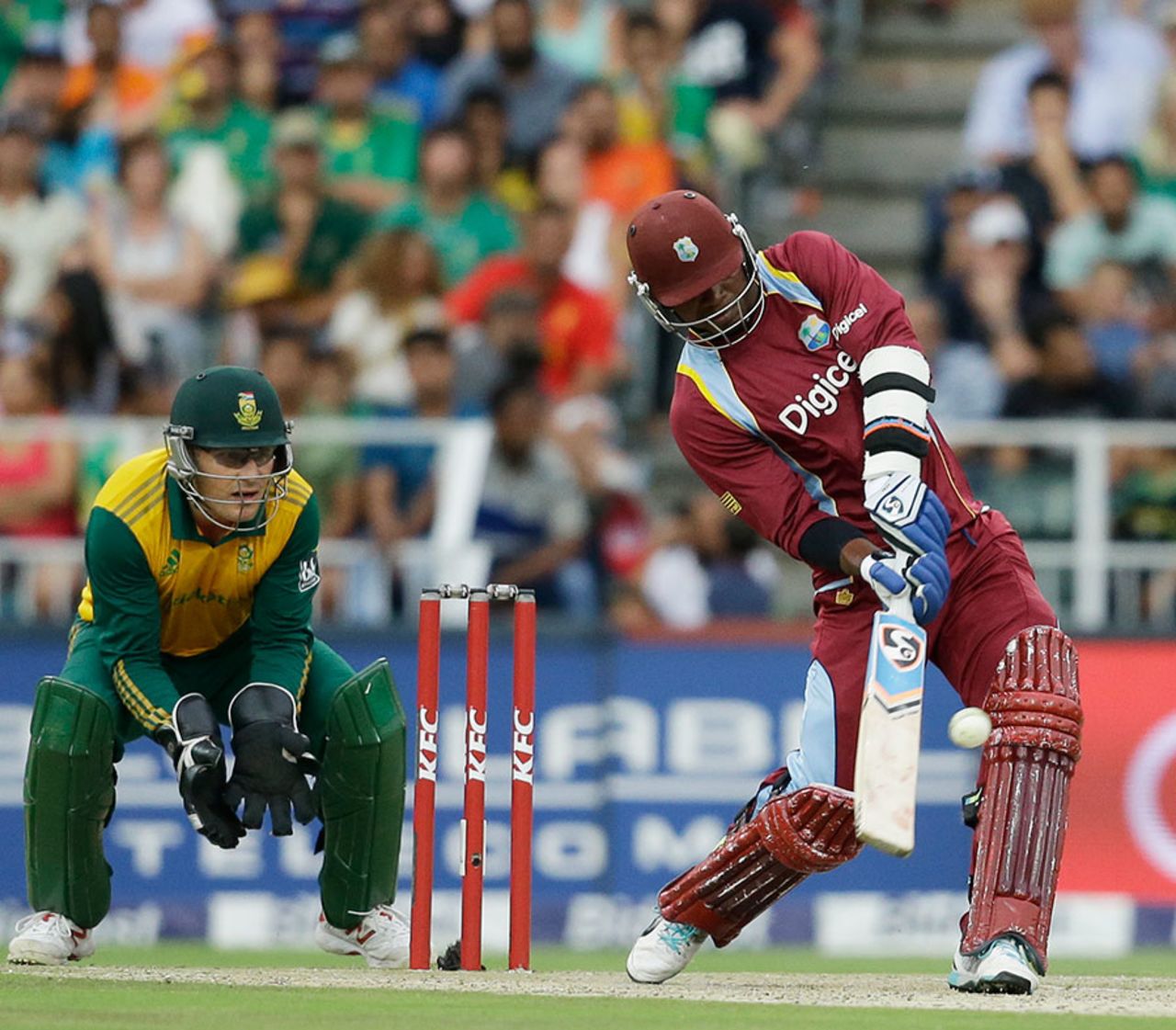 Marlon Samuels played the perfect foil to Chris Gayle, South Africa v West Indies, 2nd T20, Johannesburg, January 11, 2015