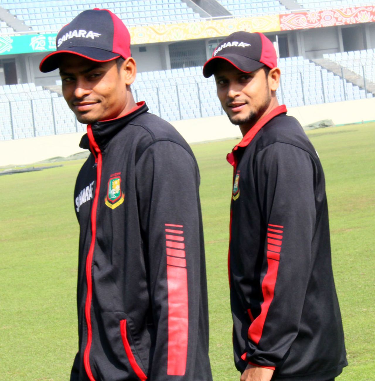 Taijul Islam and Arafat Sunny at a training session, Dhaka, January 12, 2015