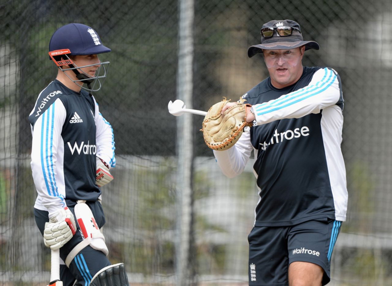 Paul Farbrace demonstrates a point to James Taylor at practice, Canberra, January 13, 2015