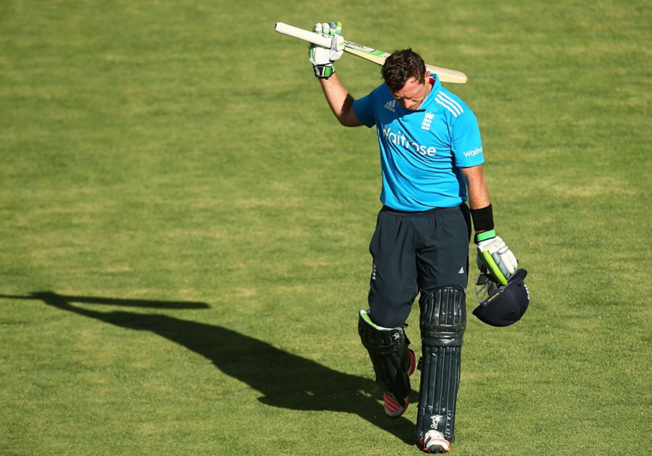 Ian Bell walks off after his innings of 187, England XI v Prime Minister's XI, Canberra, January 14, 2015