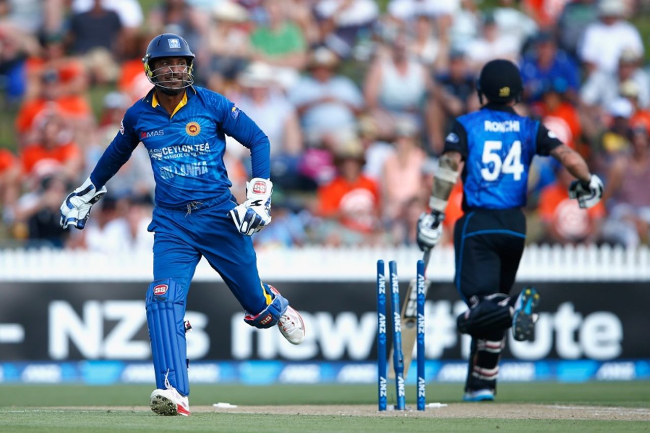 Luke Ronchi was one of four batsmen who were run out, New Zealand v Sri Lanka, 2nd ODI, Hamilton, January 15, 2015