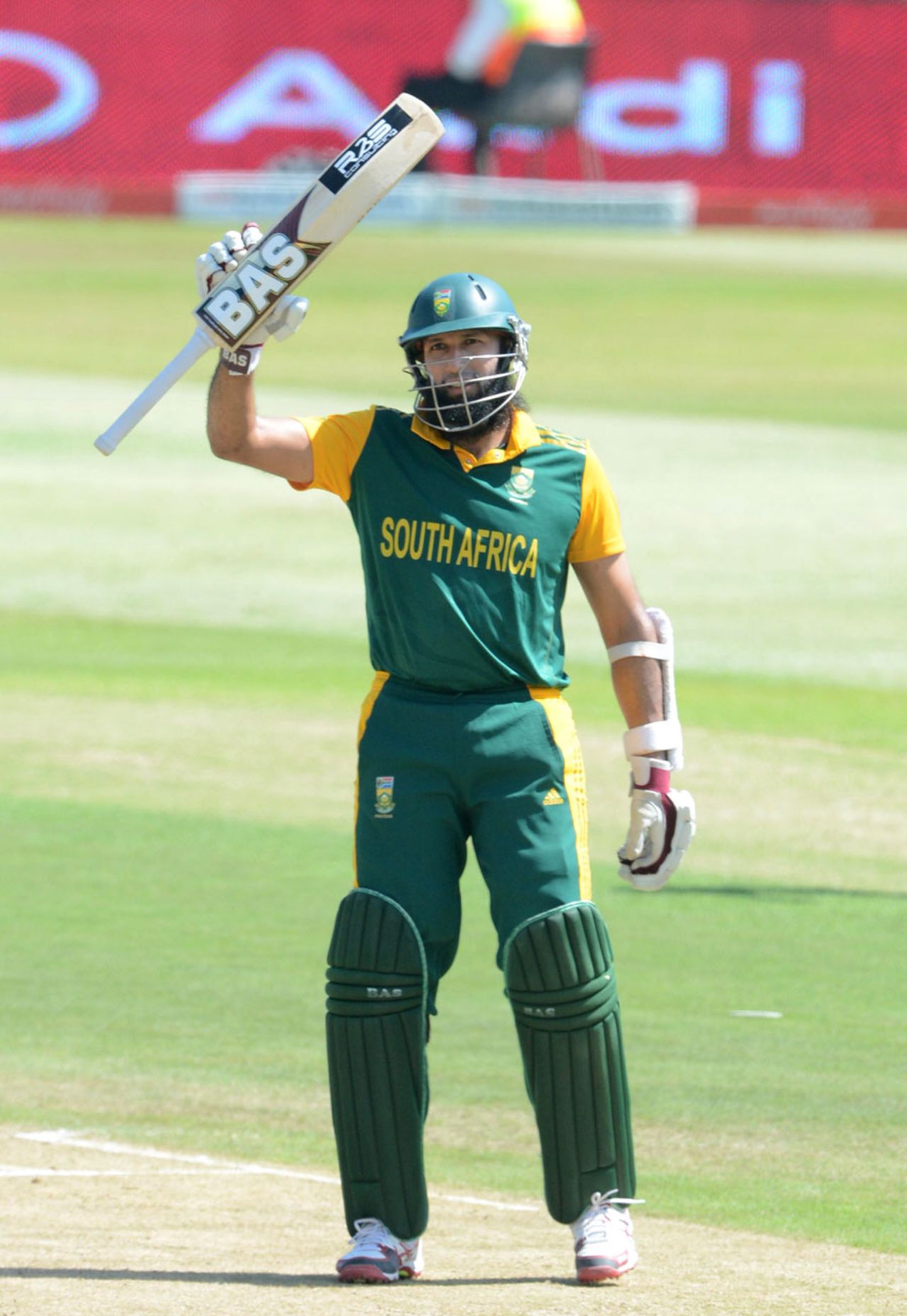 Hashim Amla became the fastest batsman to 5000 ODI runs during his innings of 66, South Africa v West Indies, 1st ODI, Durban, January 16, 2015
