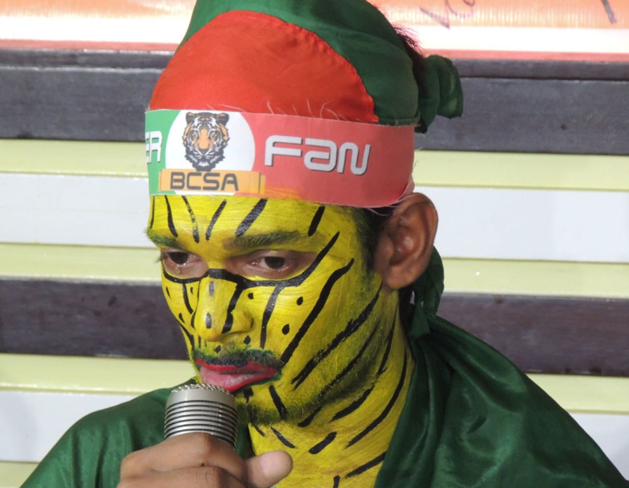 Shoaib Ali, the Bangladesh fan, appeals for financial support, Dhaka, January 17, 2015