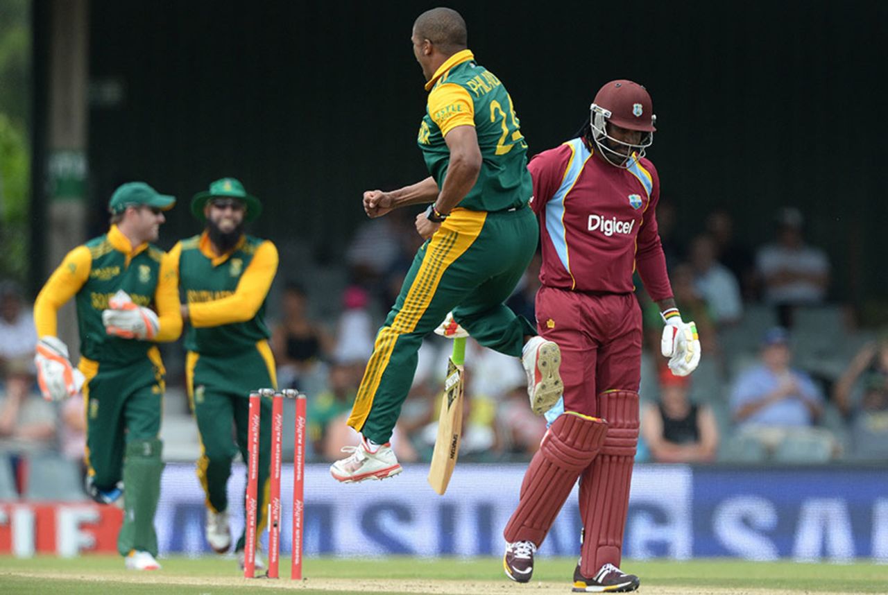Vernon Philander had Chris Gayle caught behind cheaply, South Africa v West Indies, 3rd ODI, East London, January 21, 2015