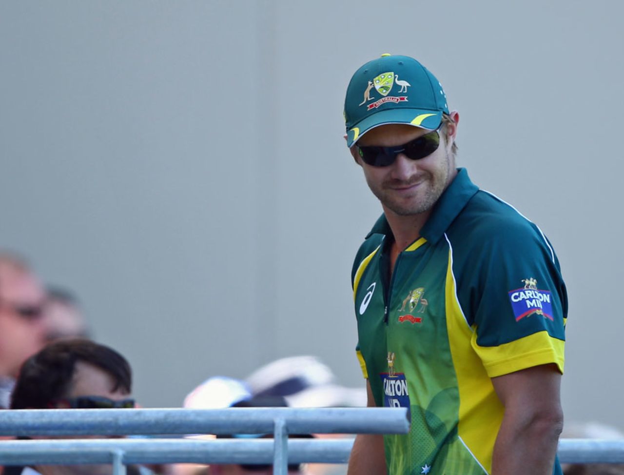 Shane Watson watches the game from the sidelines, Australia v England, Carlton Mid Tri-Series, Hobart, January 23, 2015