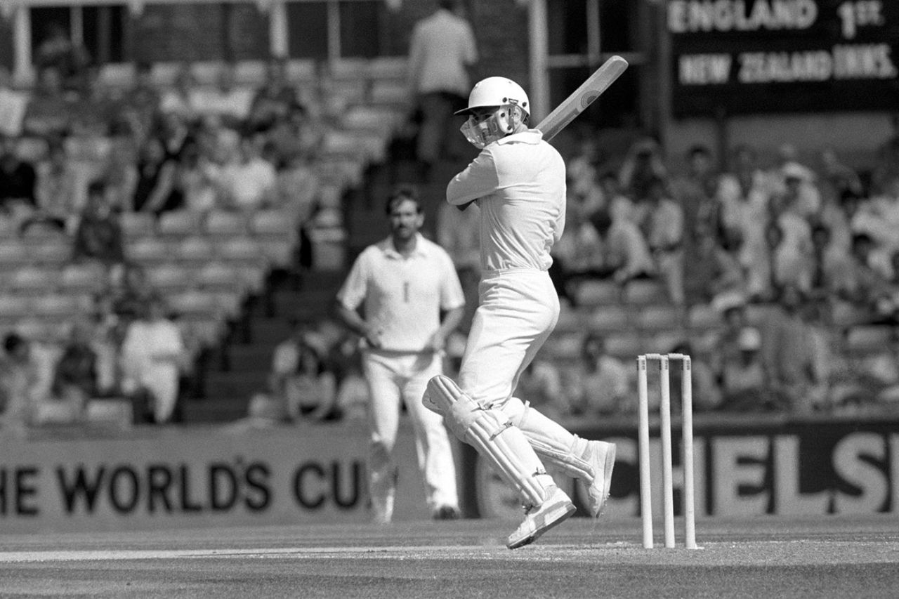 John Wright cuts on his way to a century, England v New Zealand, 3rd Test, The Oval, 2nd day, August 22, 1986