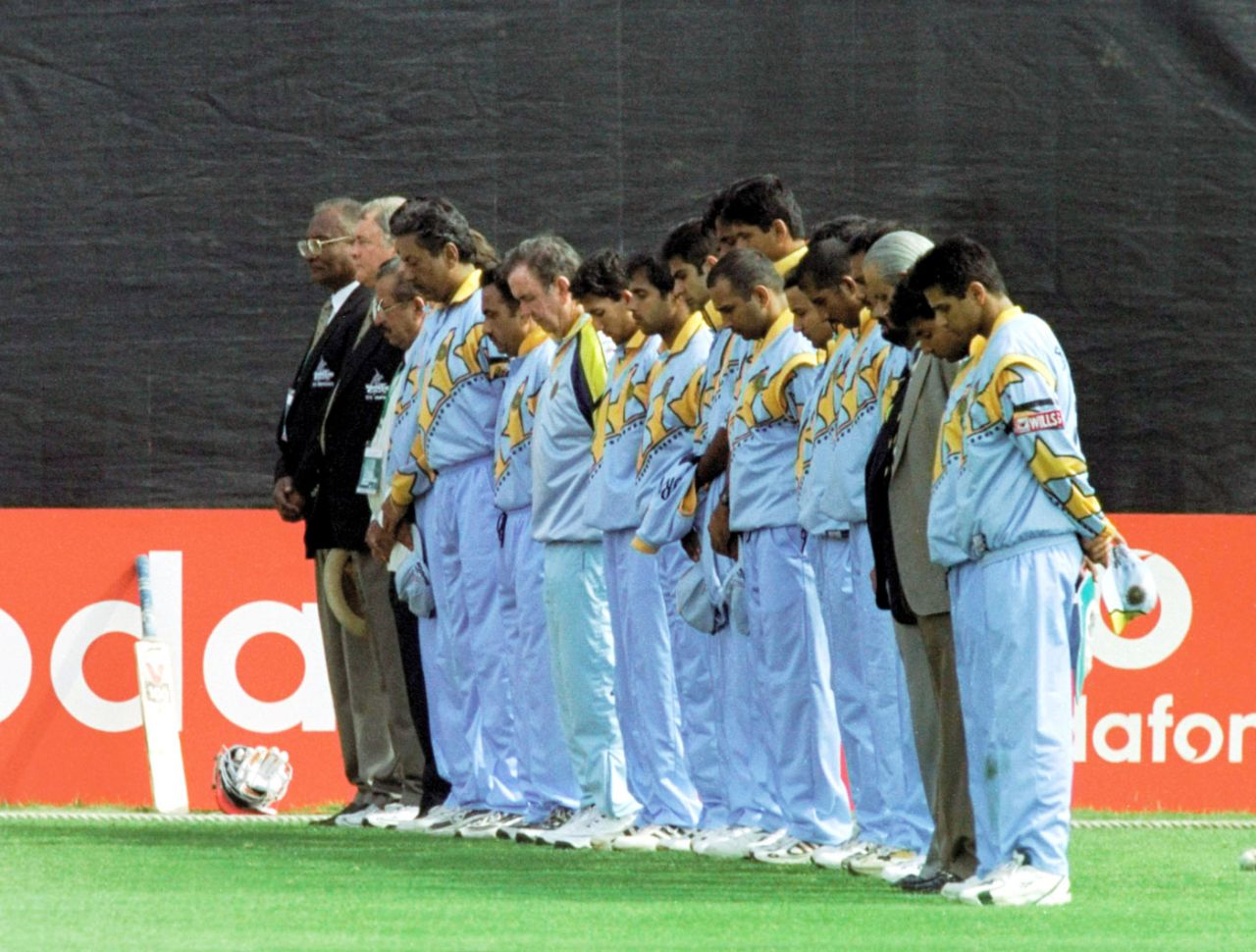 The Indian team and management stand in silence to mark the passing of Sachin Tendulkar's father, India v Zimbabwe, World Cup Group A, Leicester, May 19, 1999