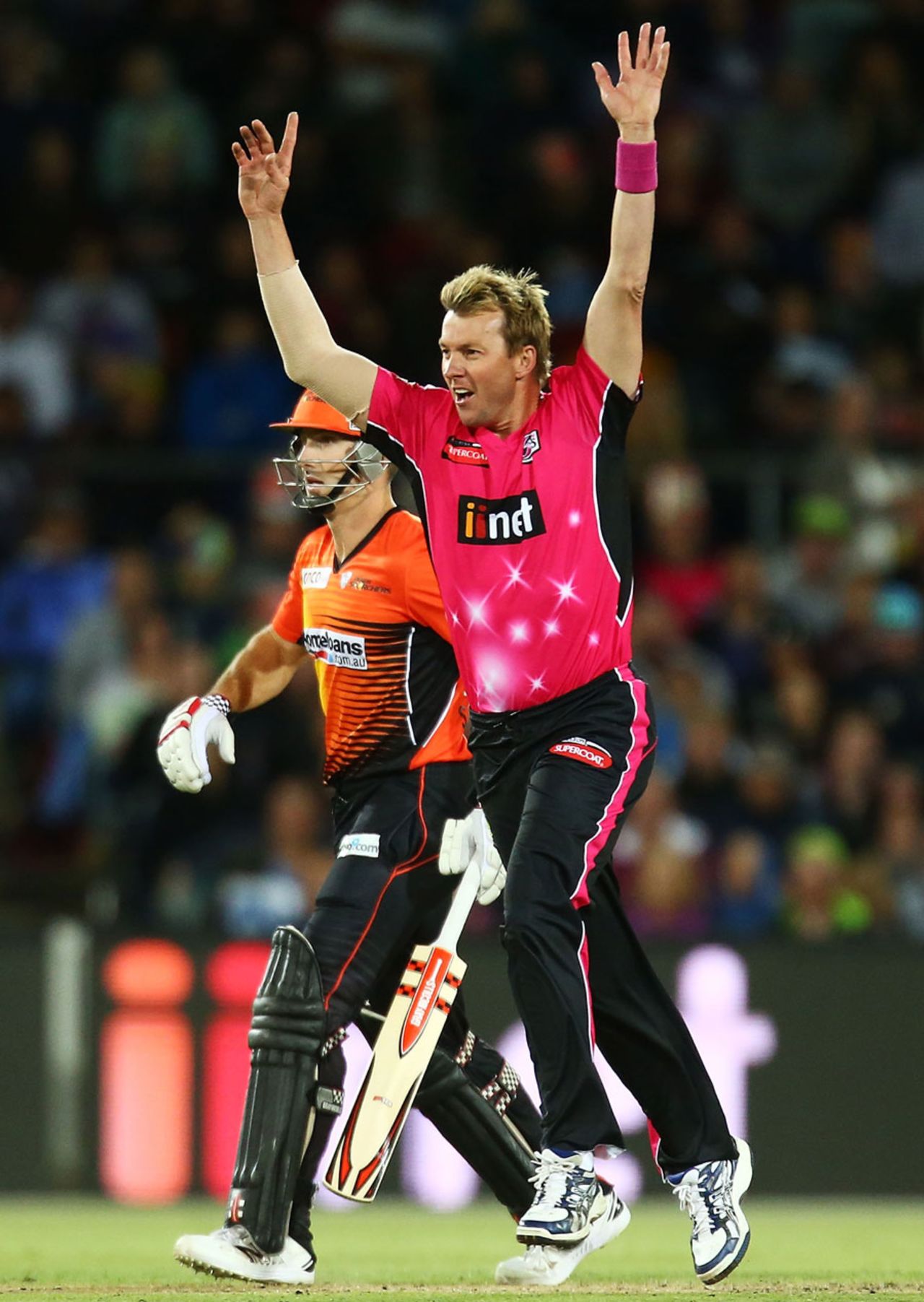 Brett Lee claimed 3 for 25 in his last game, Perth Scorchers v Sydney Sixers, Big Bash League 2014-15, final, Canberra, January 28, 2015