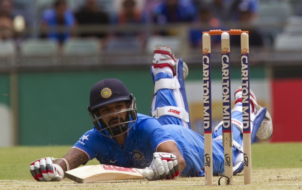 Shikhar Dhawan dives to try and make his ground, England v India, Carlton Mid Tri-series, Perth, January 30, 2015