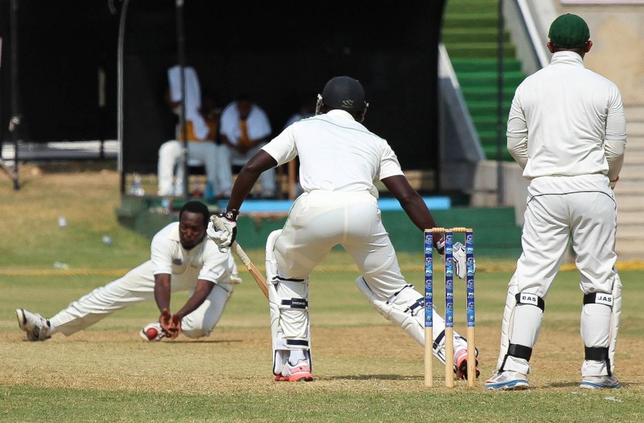 Odean Brown fails to latch on to a chance offered by Anthony Bramble, Jamaica v Guyana, Regional 4 Day Tournament 2014-15, 1st day, Kingston, February 6, 2015